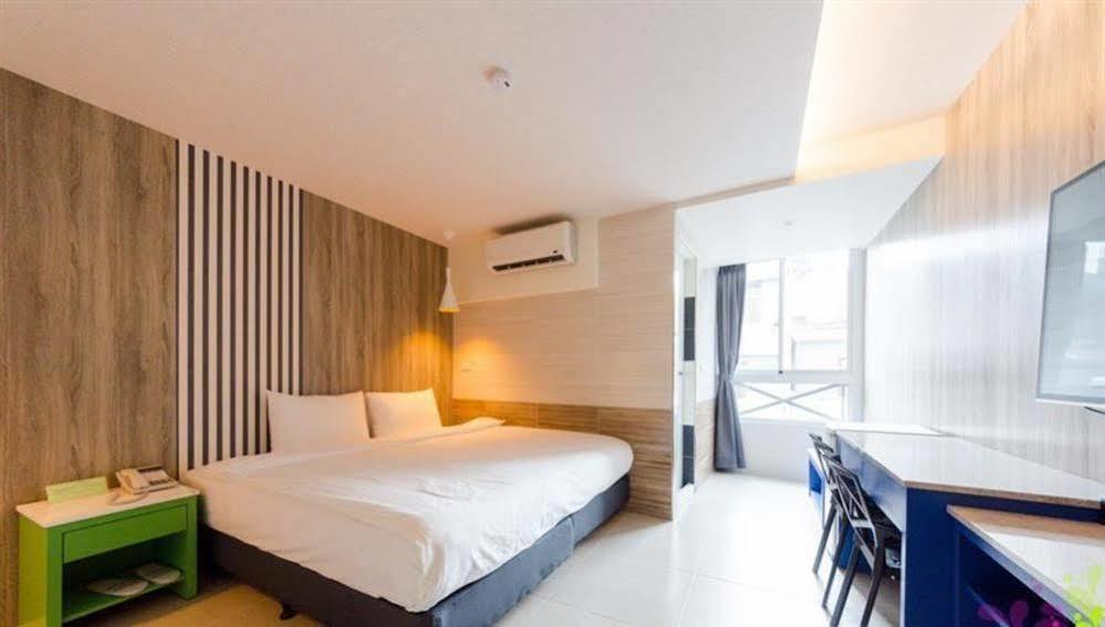 טאינאן P&E Hotel מראה חיצוני תמונה