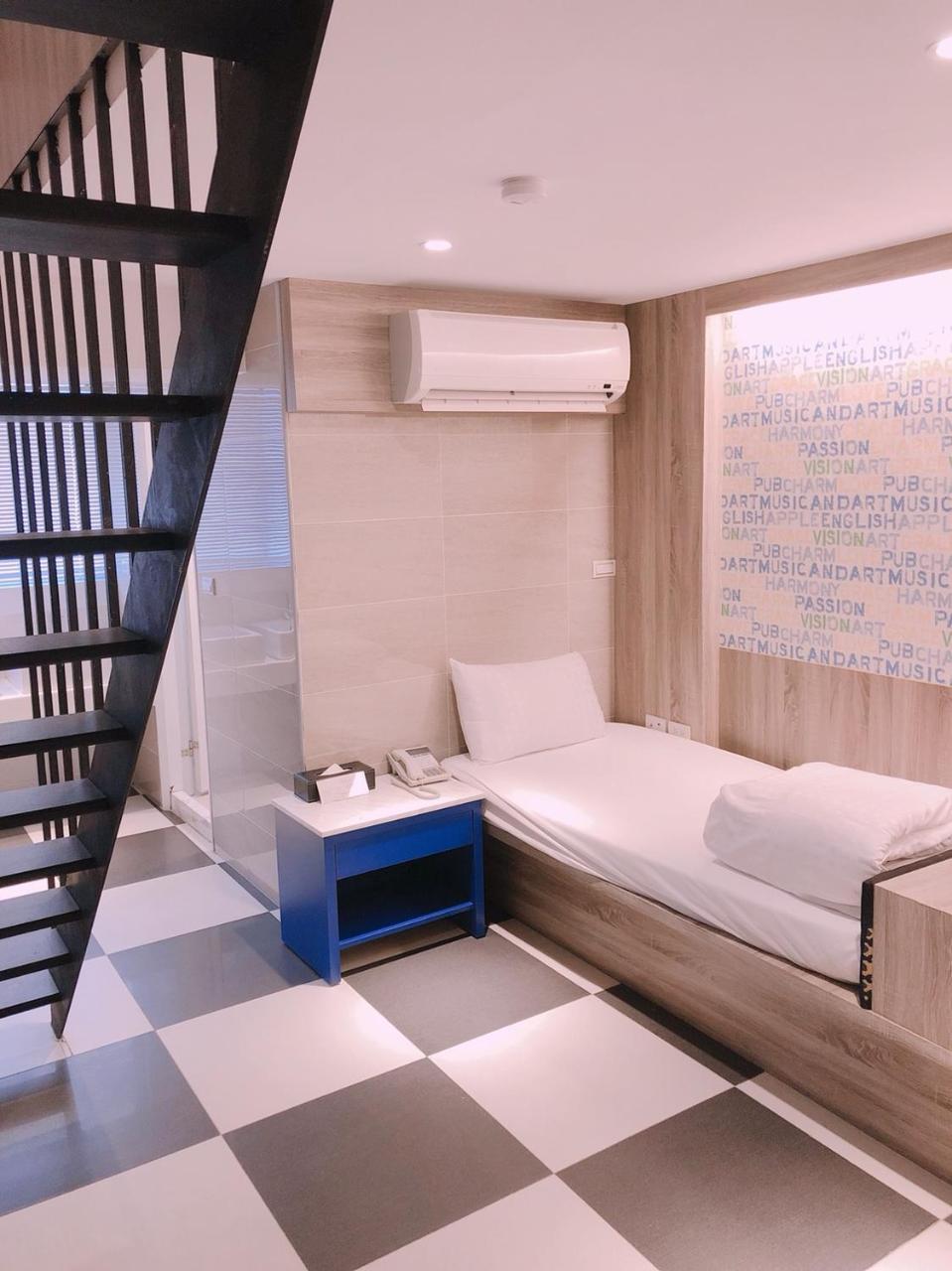 טאינאן P&E Hotel מראה חיצוני תמונה